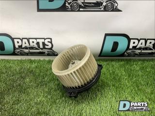 Запчасть моторчик печки Lexus LX470