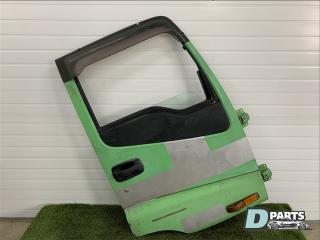 Запчасть дверь передняя правая Isuzu Giga