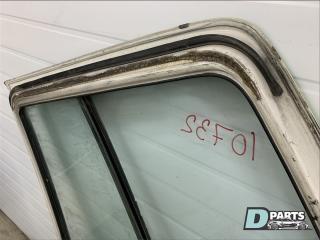 Дверь передняя левая V305