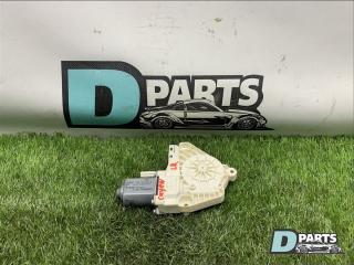 Запчасть мотор стеклоподъемника задний левый Porsche Cayenne