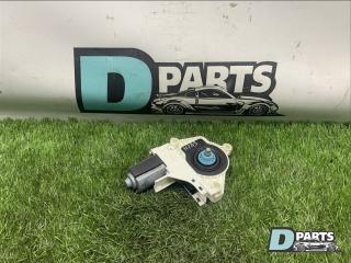 Запчасть мотор стеклоподъемника задний правый Audi A6