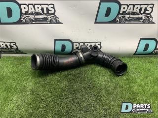 Запчасть патрубок воздушного фильтра Jeep grand cherokee