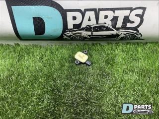 Запчасть датчик airbag Audi A8