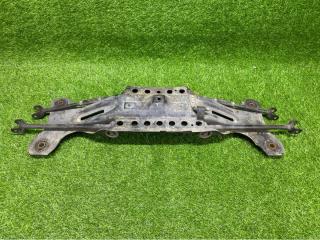 Балка подвески задняя Toyota Camry