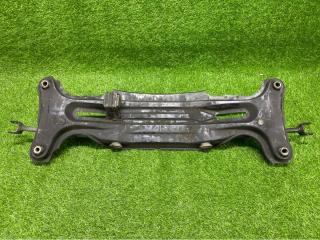 Балка подвески задняя Toyota Camry