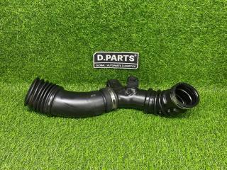 Запчасть патрубок воздушного фильтра Jeep Cherokee