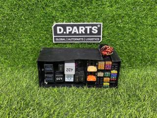 Запчасть блок предохранителей Bentley Continental GT