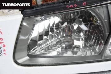 Фары комплект передние Forester SG5 EJ20 Фары комплект передние Forester SG5 EJ20