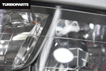Фары комплект передние Forester SG5 EJ20 Фары комплект передние Forester SG5 EJ20