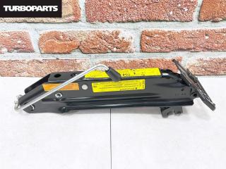 Поддомкратник (домкрат) Tiguan 5N1 CAW