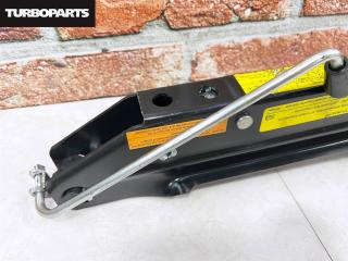 Поддомкратник (домкрат) Tiguan 5N1 CAW