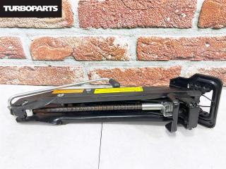 Поддомкратник (домкрат) Tiguan 5N1 CAW