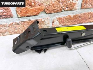 Поддомкратник (домкрат) Tiguan 5N1 CAW