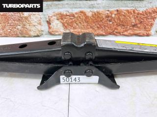 Поддомкратник (домкрат) Skoda Octavia 5G1 CJZB