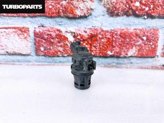 Запчасть моторчик омывателя TOYOTA Corolla Fielder