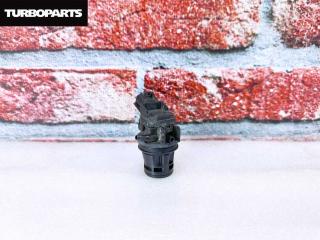 Запчасть моторчик омывателя TOYOTA Corolla Fielder