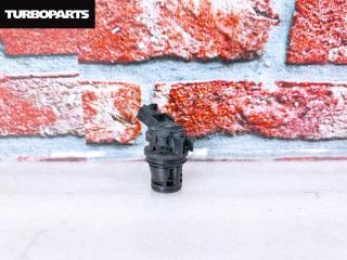 Запчасть моторчик бачка омывателя TOYOTA Corolla Fielder