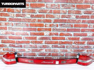 Фото запчасти стоп сигналы *рестайл* (левый задний HONDA Accord контрактная запчасть Запчасть стоп сигналы *рестайл* (левый задний HONDA Accord