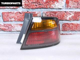 Фото запчасти стоп сигнал задний правый HONDA Accord контрактная запчасть Запчасть стоп сигнал задний правый HONDA Accord