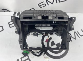 Ящик центральной консоли BMW M850i xDrive Gran Coupe 2021 Б/У Ящик центральной консоли BMW M850i xDrive Gran Coupe 2021