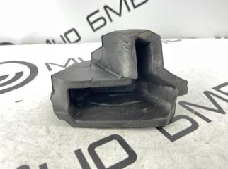 Запчасть уплотнитель кузова передний левый BMW BMW 6' GT 630d xDrive 2018