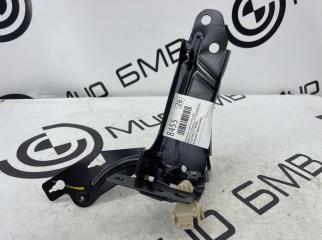Кронштейн сиденья задний правый BMW X5 M Competition 2022