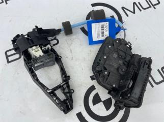 Замок двери передний правый BMW X3 xDrive20d 2021