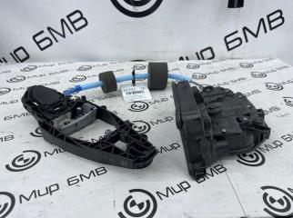 Замок двери передний левый BMW X3 LCI M40i 2022