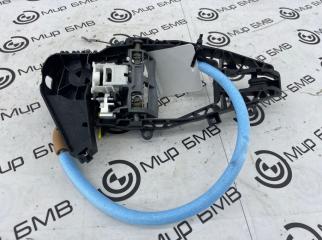Кронштейн ручки двери левый BMW X7 xDrive40i LCI 2023