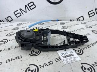 Кронштейн ручки двери передний левый BMW X7 xDrive40d LCI 2023