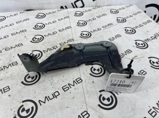 Кронштейн крыла передний правый BMW X3 xDrive20d 2018 G01 B47D20A 41357475804 Б/У
