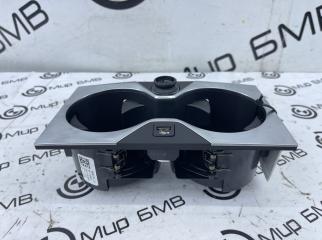Подстаканник передний BMW X7 xDrive40i LCI 2023