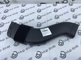 Патрубок воздушного фильтра правый BMW X5