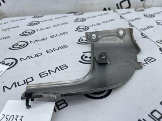 Кронштейн BMW X7 G07