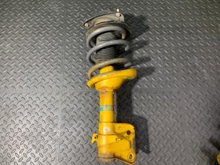 Стойка подвески SUBARU LEVORG VMG FA20E 20310VA311 5 ракурс Стойка подвески SUBARU LEVORG VMG FA20E 20310VA311 5 ракурс