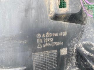 Подкрылок передний левый S430 2004 W220 M113 Подкрылок передний левый S430 2004 W220 M113