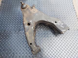 Рычаг нижний передний левый TOYOTA LAND CRUISER CYGNUS 1999