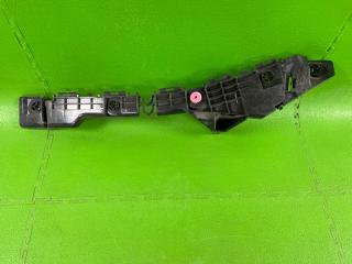 Крепление бампера заднее левое TOYOTA VOXY 2014