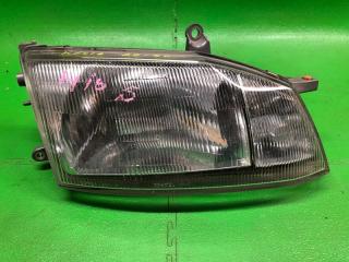 Фара передняя правая TOYOTA GRANVIA