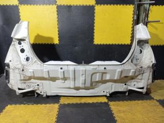 Задняя панель кузова TOYOTA IST NCP65 1NZ-FE 056 1 ракурс Задняя панель кузова TOYOTA IST NCP65 1NZ-FE 056 1 ракурс