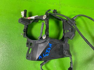 Крепление туманки левое переднее LEXUS RX450H GYL25 2GR-FXS 52126-48091 2 ракурс