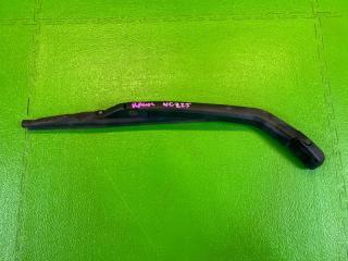 Дворник задней двери задний TOYOTA RAUM NCZ25 1NZ-FE 1 ракурс