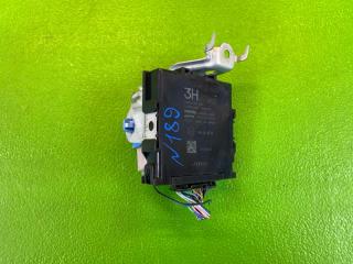 Электронный блок TOYOTA PRIUS PHV ZVW52 2ZR-FXE 89340-47030 1 ракурс