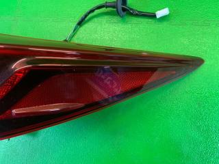 Стоп-сигнал правый TOYOTA PRIUS PHV ZVW52 2ZR-FXE 81550-47330, 47-96, 47-97 3 ракурс