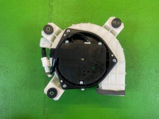Мотор охлаждения батареи NISSAN NOTE HE12 HR12-DE 295D0 5WK0A 2 ракурс Мотор охлаждения батареи NISSAN NOTE HE12 HR12-DE 295D0 5WK0A 2 ракурс