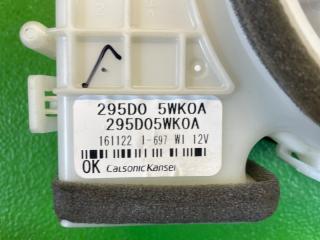 Мотор охлаждения батареи NISSAN NOTE HE12 HR12-DE 295D0 5WK0A 3 ракурс