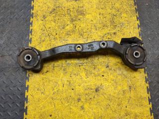 Крепление редуктора заднее LEXUS RX450H GYL25 2GR-FXS 52380-48120 2 ракурс