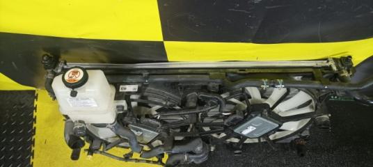 Радиатор TOYOTA PRIUS PHV ZVW52 2ZR-FXE 1640037310,1671137180 2 ракурс