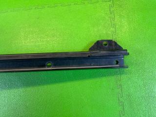 Полозья для сдвижной двери левые задние TOYOTA ESQUIRE ZWR80 2ZR-FXE 68304-28140 4 ракурс