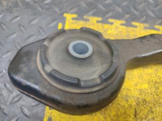 Крепление редуктора заднее LEXUS NX300H AYZ15 2AR-FXE 52391-48110 3 ракурс
